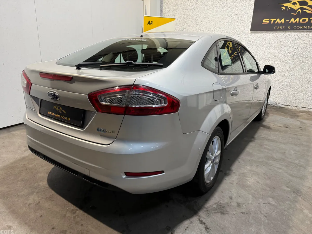 Ford Mondeo Hatchback, Diesel, 2012, Silver