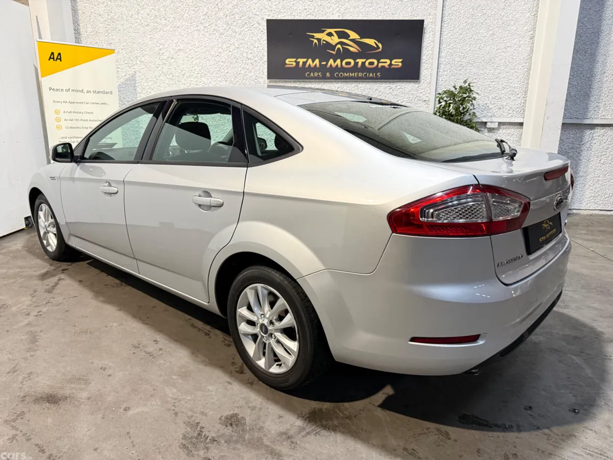 Ford Mondeo Hatchback, Diesel, 2012, Silver