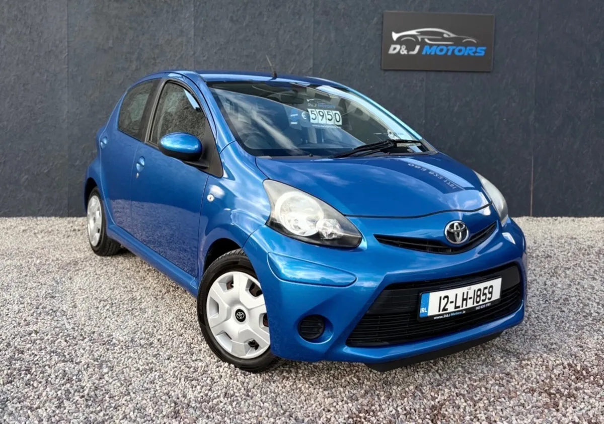 Toyota Aygo Hatchback, Petrol, 2012, Blue