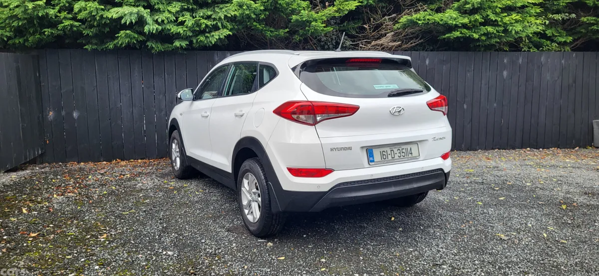 Hyundai Tucson SUV, Petrol, 2016, White