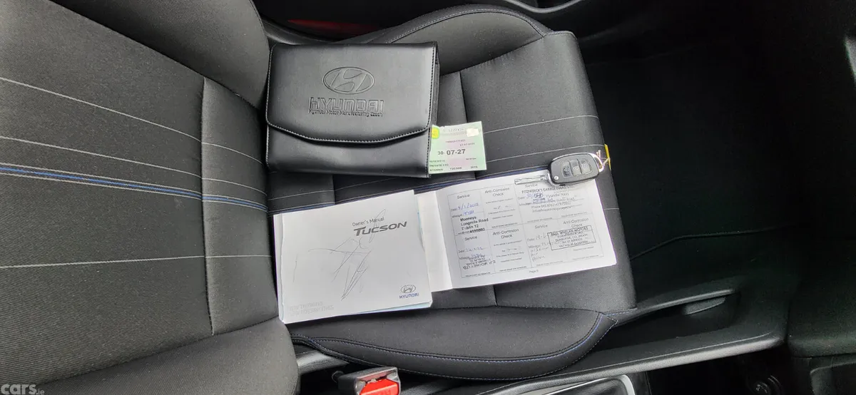 Hyundai Tucson SUV, Petrol, 2016, White