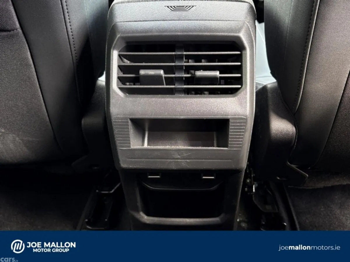 Peugeot 3008 MPV, Petrol, 2026, Blue