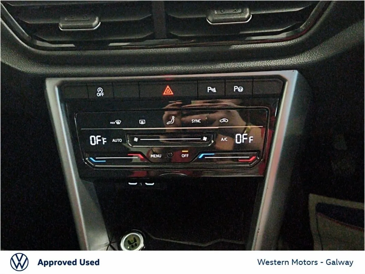 Volkswagen T-Roc SUV, Diesel, 2023, Black