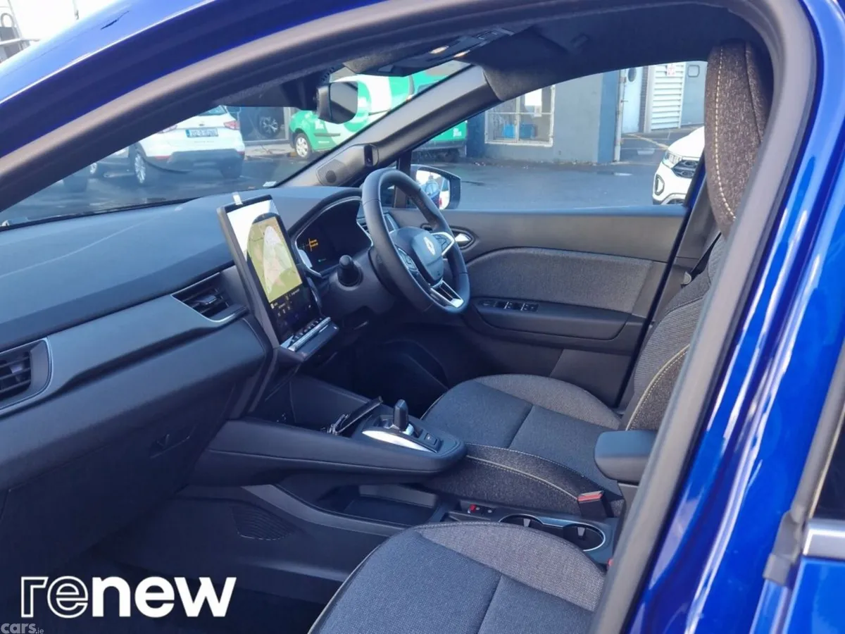 Renault Symbioz SUV, Petrol Hybrid, 2027, Blue