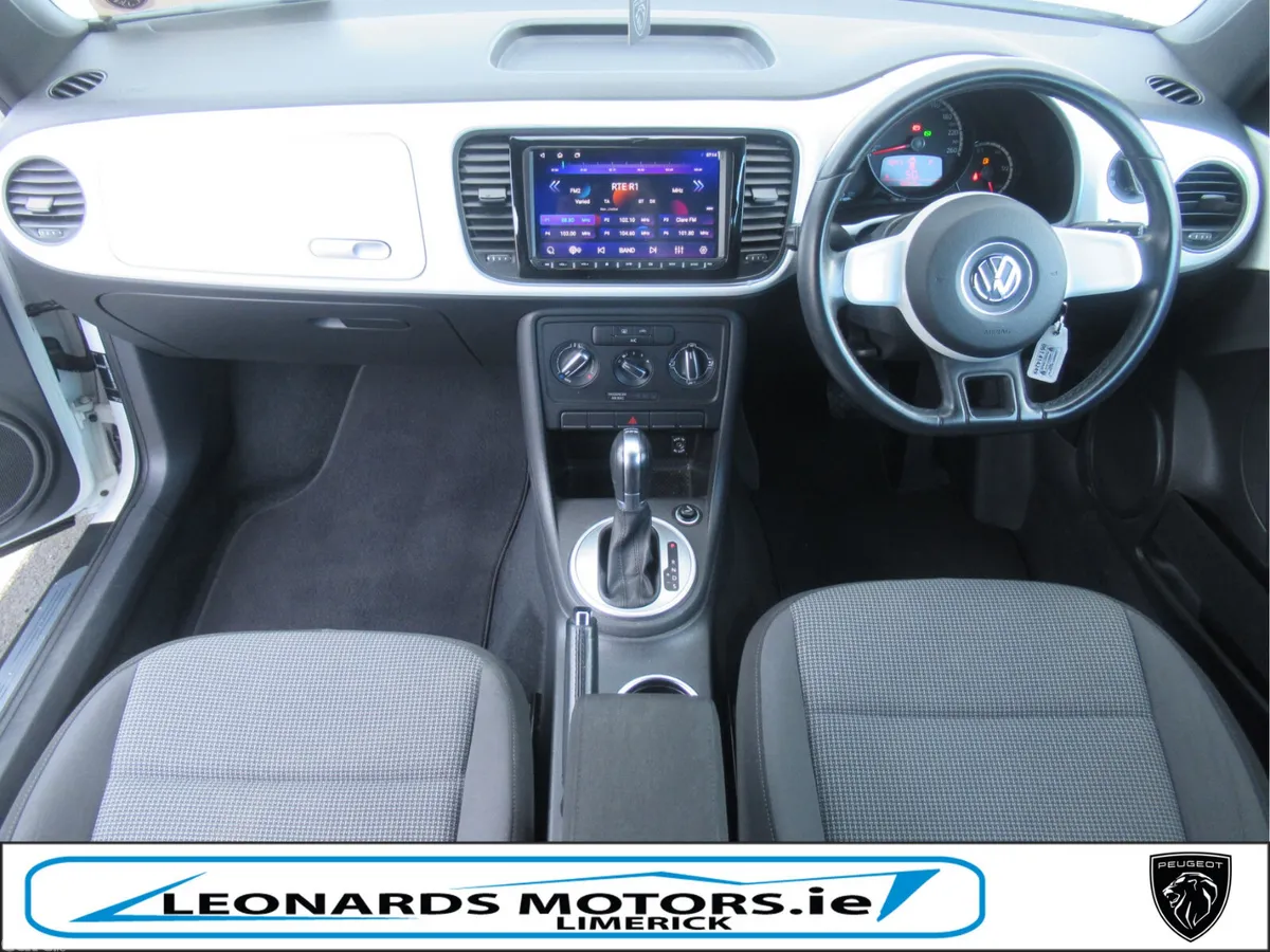 Volkswagen Beetle Hatchback, Petrol, 2014, White