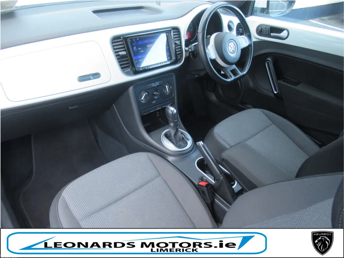 Volkswagen Beetle Hatchback, Petrol, 2014, White