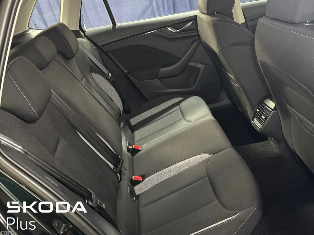 Skoda Kamiq Hatchback, Petrol, 2026, Black