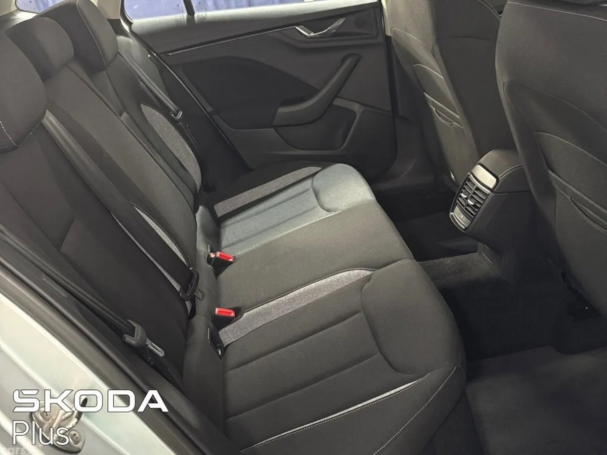 Skoda Kamiq SUV, Petrol, 2025, Grey