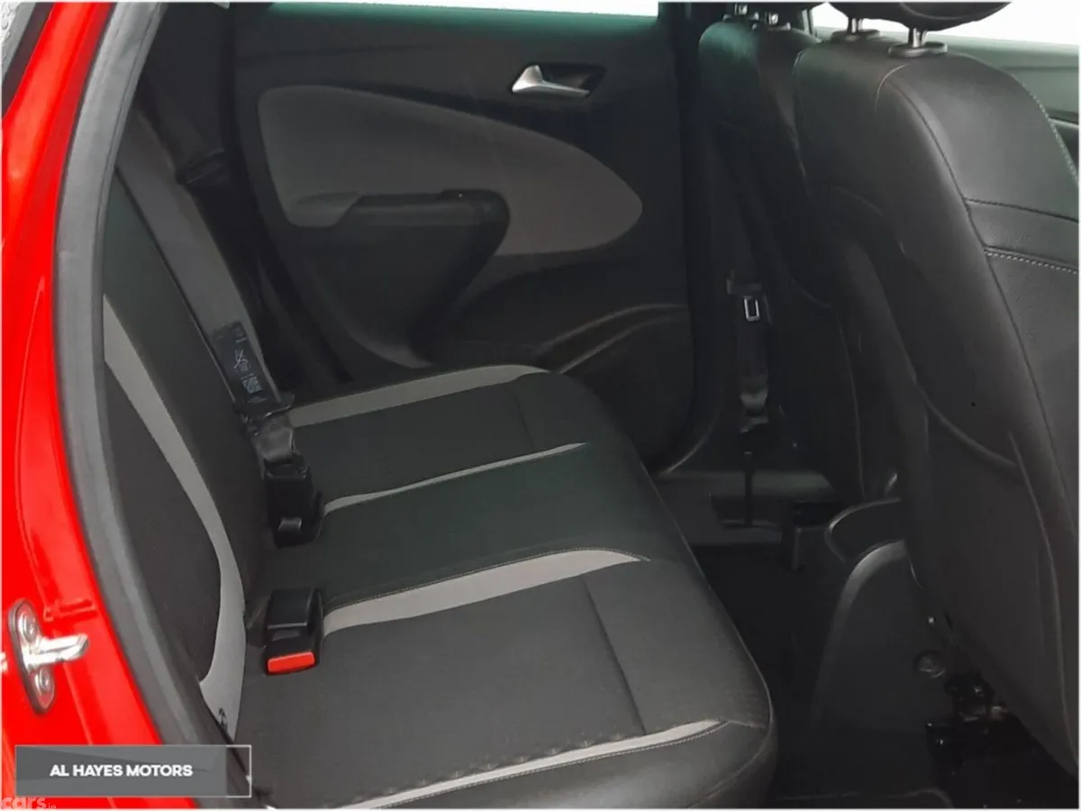 Opel Crossland X SUV, Petrol, 2019, Red