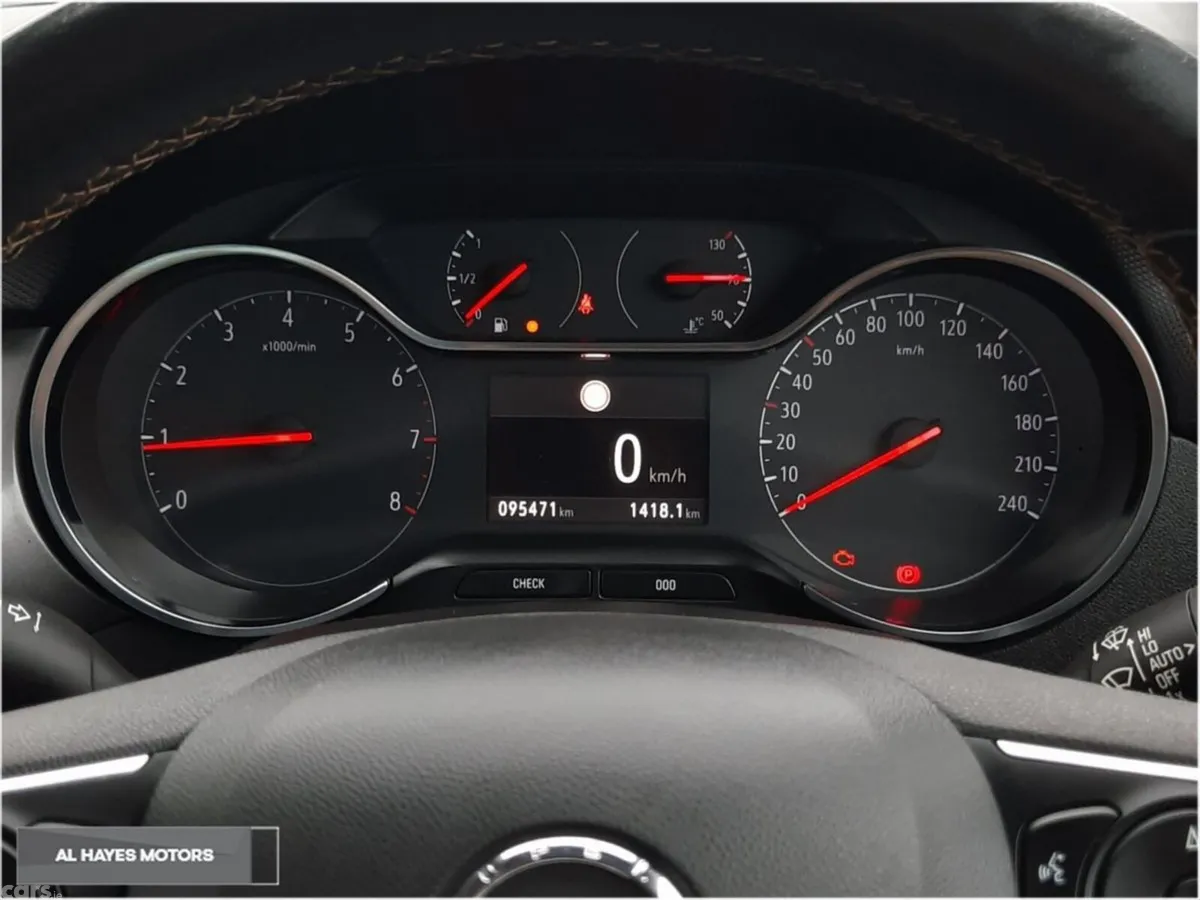 Opel Crossland X SUV, Petrol, 2019, Red