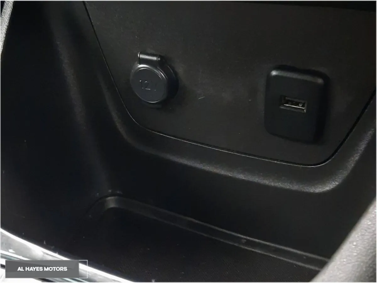 Opel Crossland X SUV, Petrol, 2019, Red