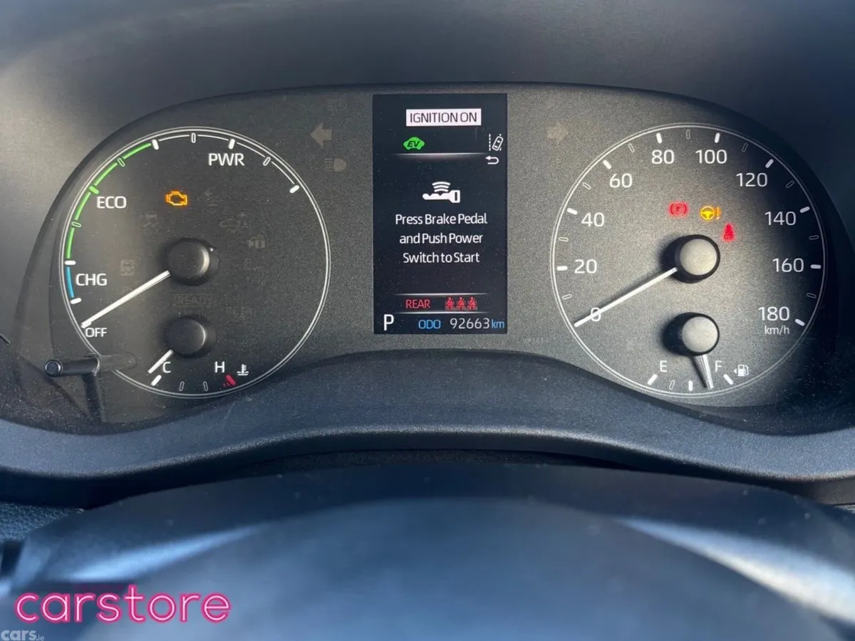 Toyota Yaris Hatchback, Petrol Hybrid, 2021, Silver