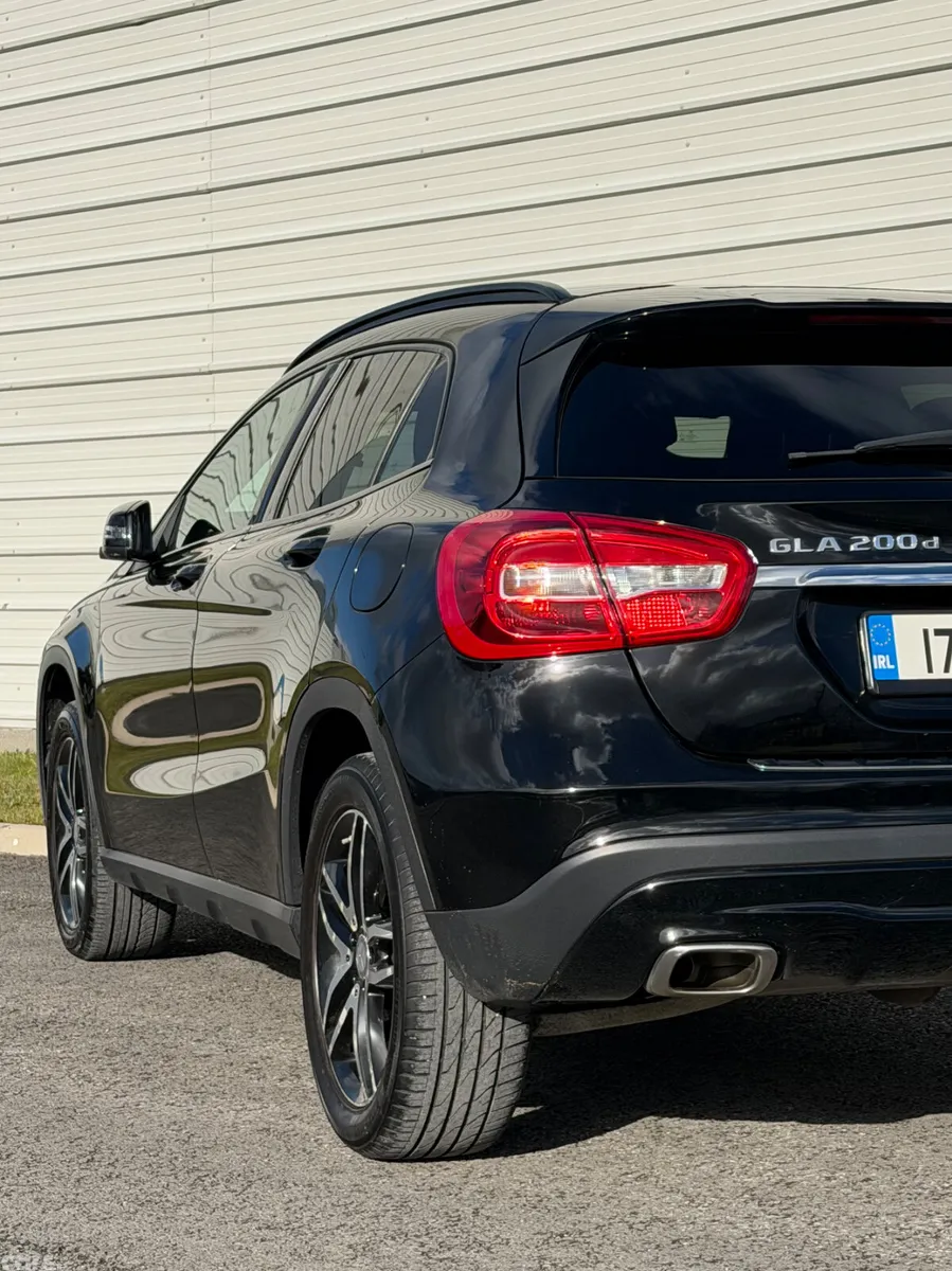 Mercedes-Benz GLA SUV, Diesel, 2017, Black