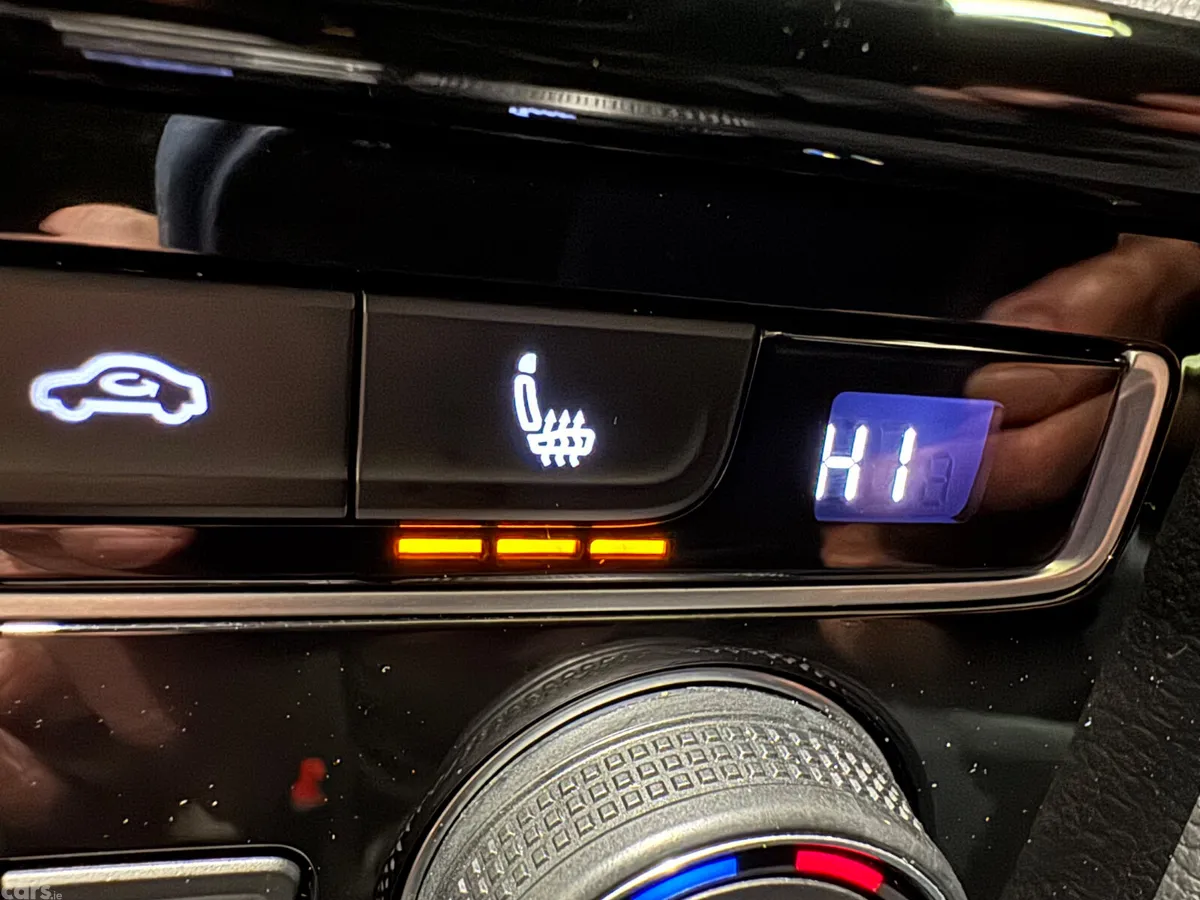 Volkswagen Golf Hatchback, Diesel, 2019, Grey