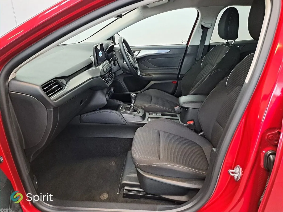 Ford Focus Hatchback, Petrol Hybrid, 2021, Red