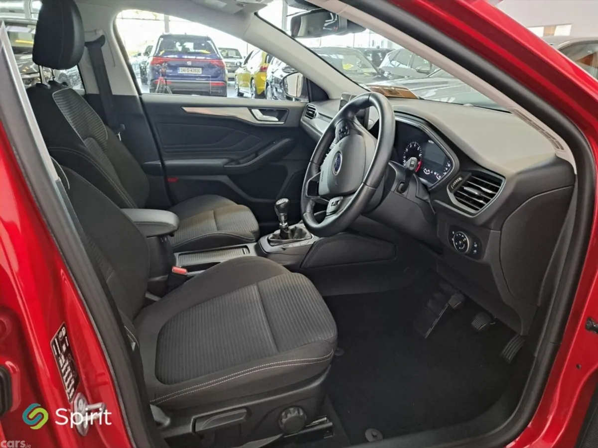 Ford Focus Hatchback, Petrol Hybrid, 2021, Red