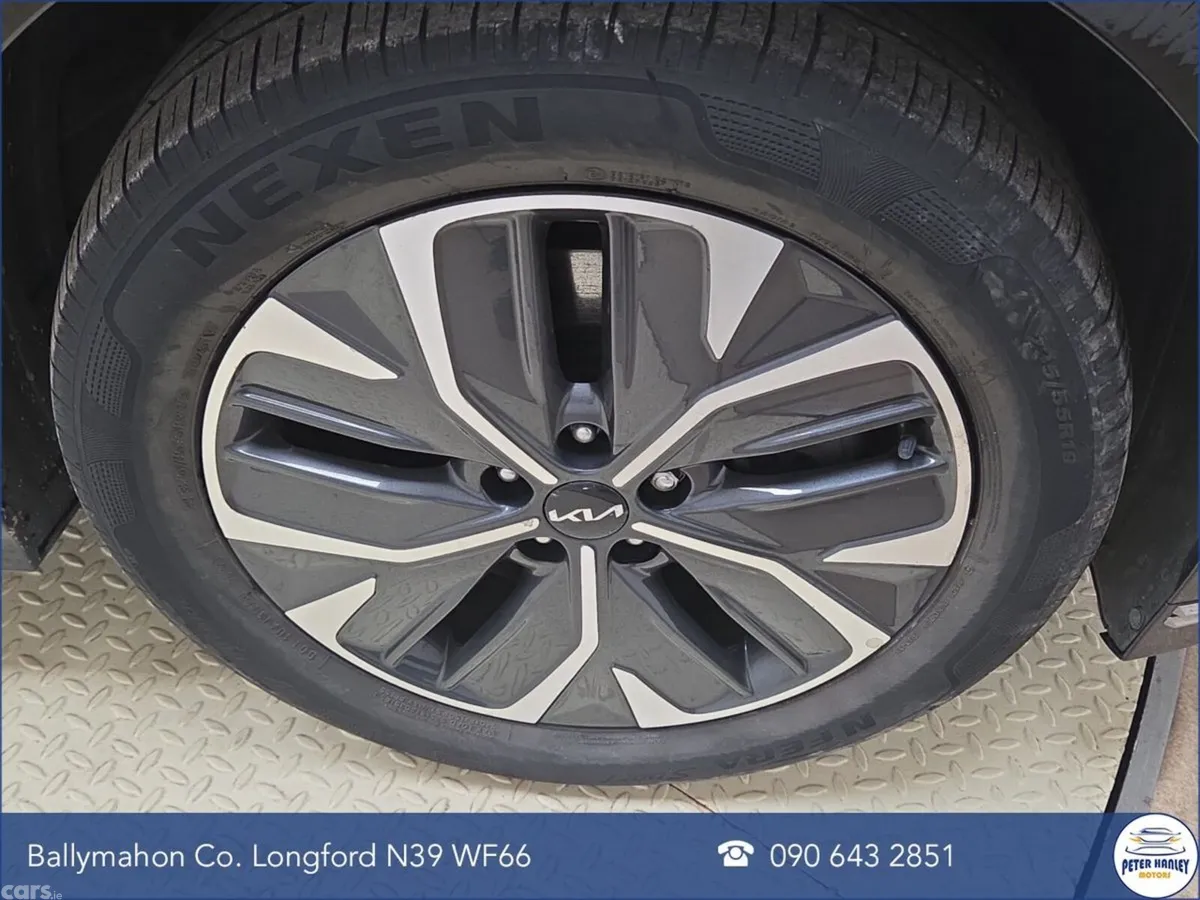 Kia EV6 Hatchback, Electric, 2022, Black