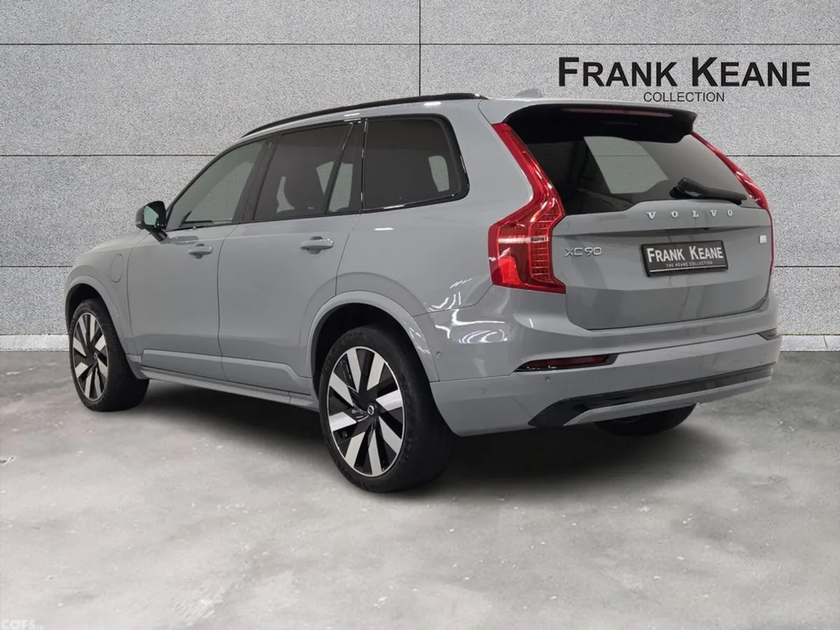 Volvo XC90 SUV, Petrol Plug-in Hybrid, 2023, Grey