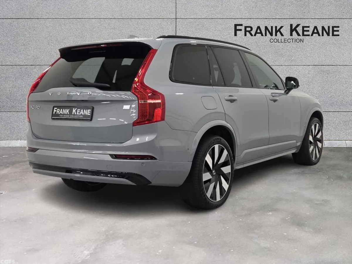 Volvo XC90 SUV, Petrol Plug-in Hybrid, 2023, Grey