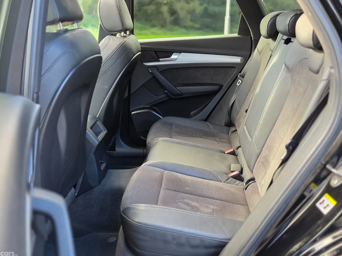 Audi Q5 SUV, Diesel, 2019, Black