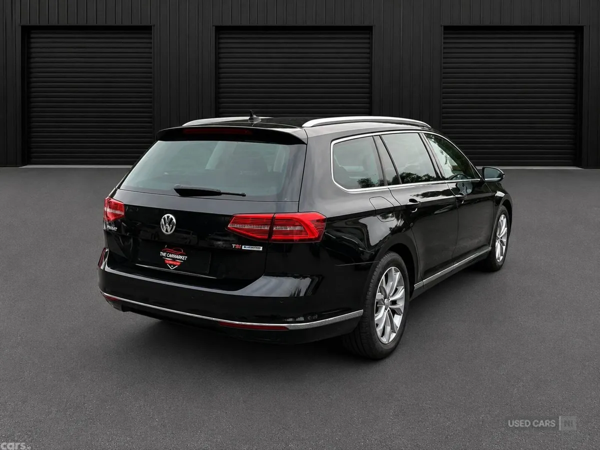Volkswagen Passat , Petrol, 2015, Black