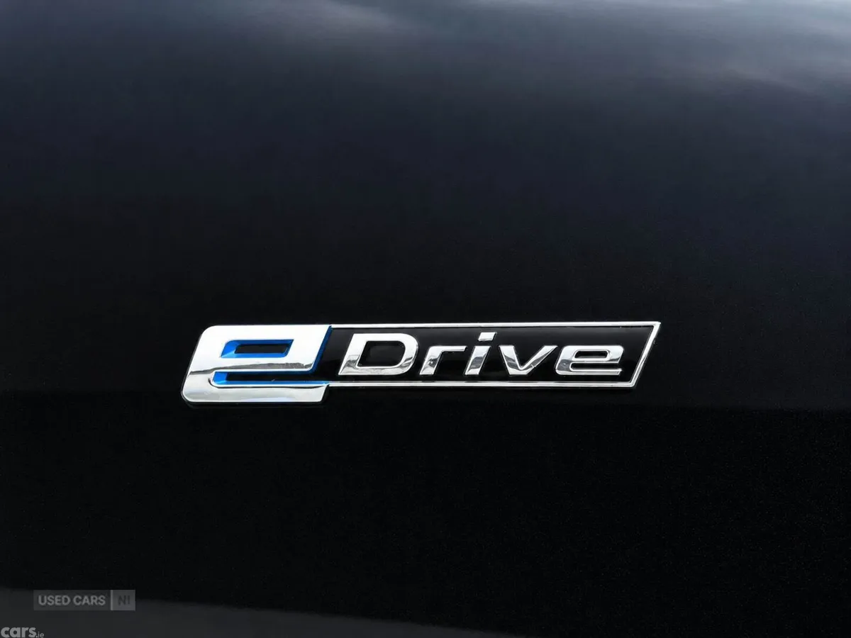 BMW 7-Series , Petrol Hybrid, 2017, Black