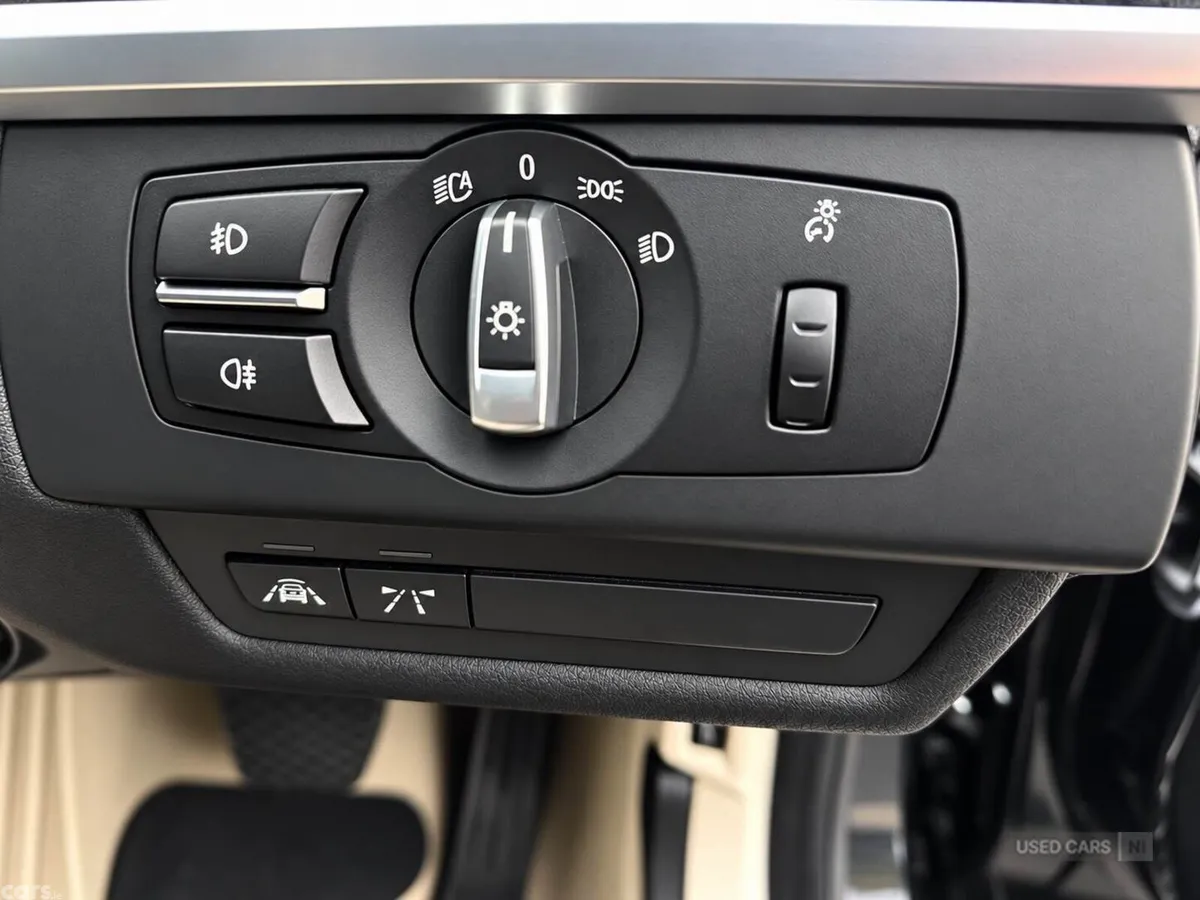 BMW 6-Series , Petrol, 2015, Black