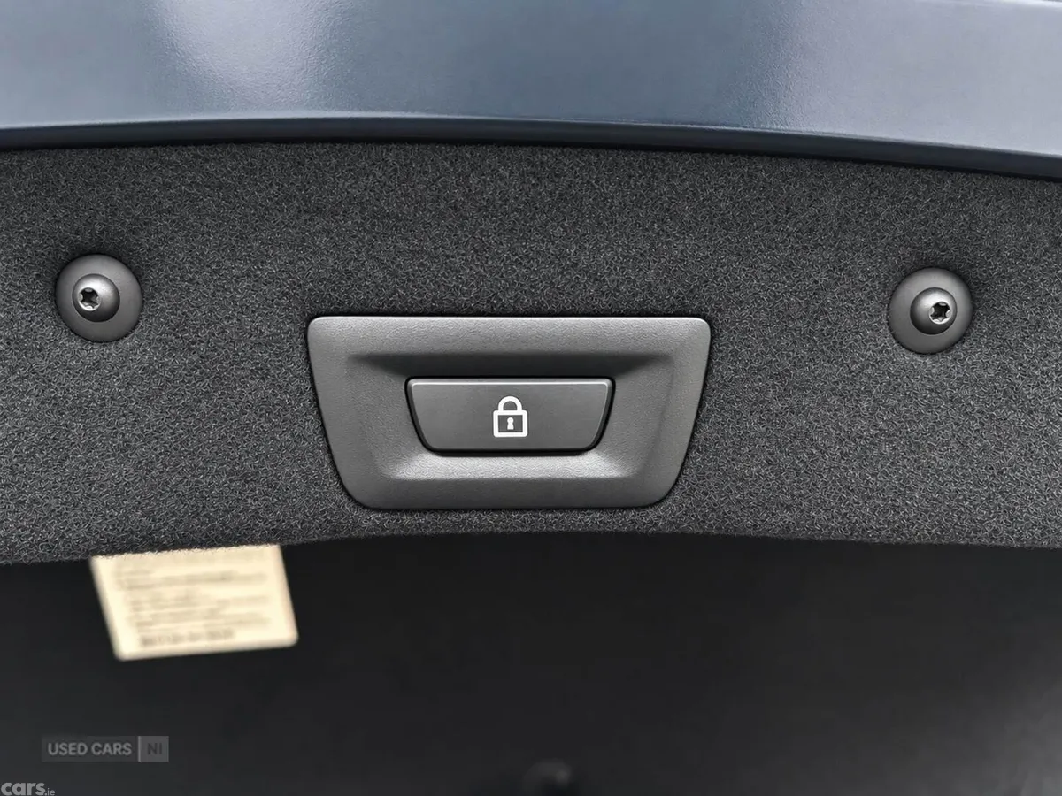 BMW 6-Series , Petrol, 2015, Black