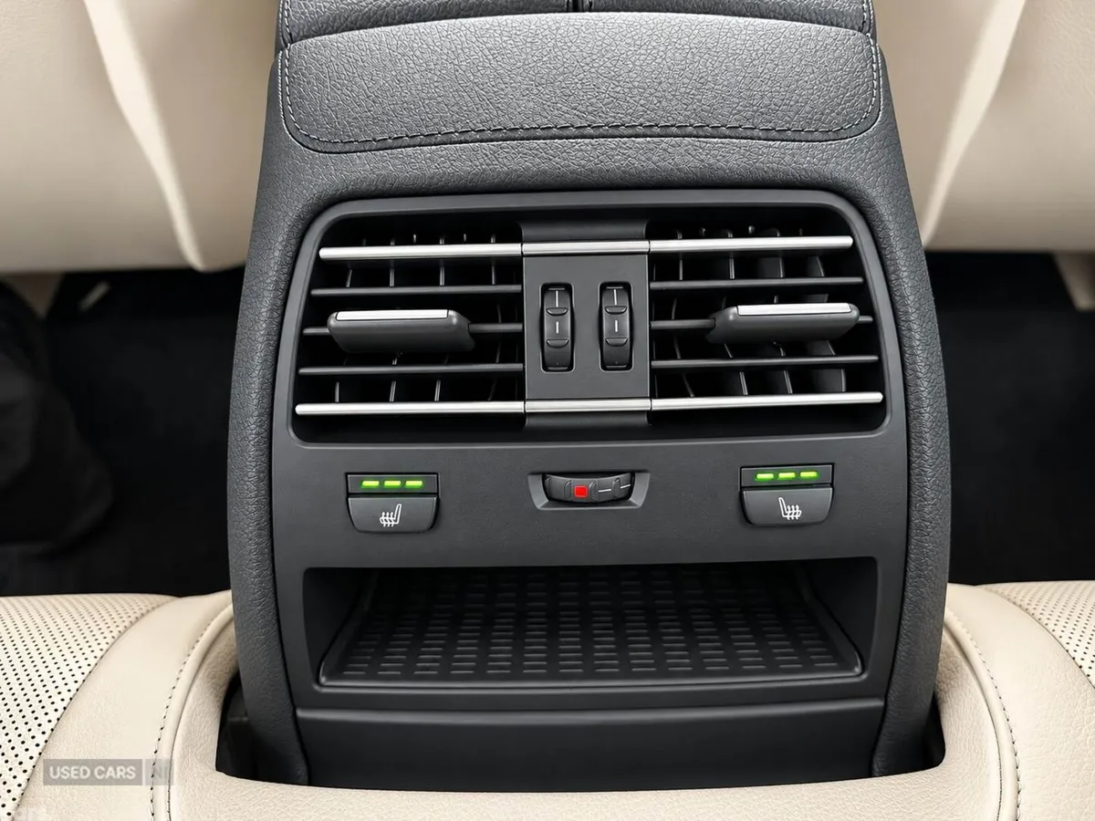 BMW 6-Series , Petrol, 2015, Black