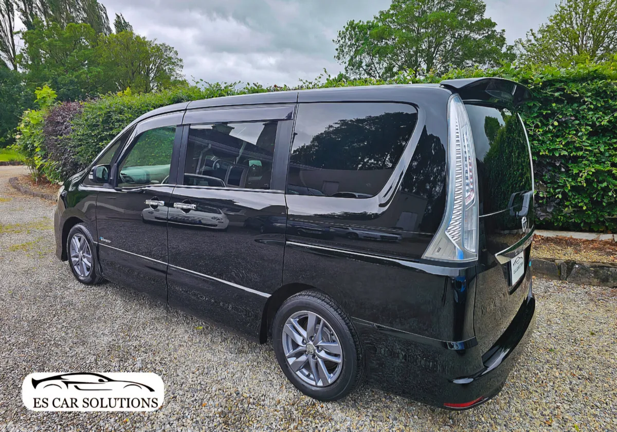 Nissan Serena MPV, Petrol Hybrid, 2012, Black