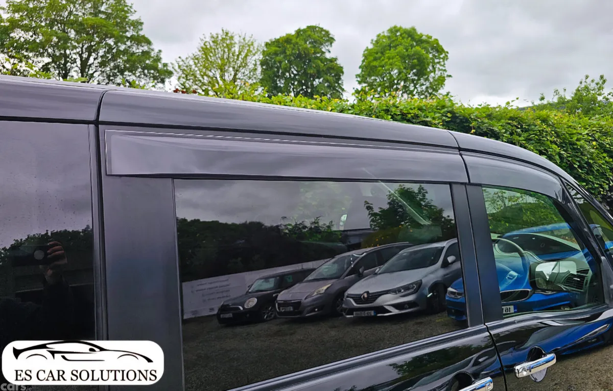 Nissan Serena MPV, Petrol Hybrid, 2012, Black