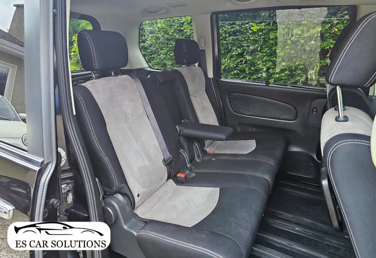 Nissan Serena MPV, Petrol Hybrid, 2012, Black