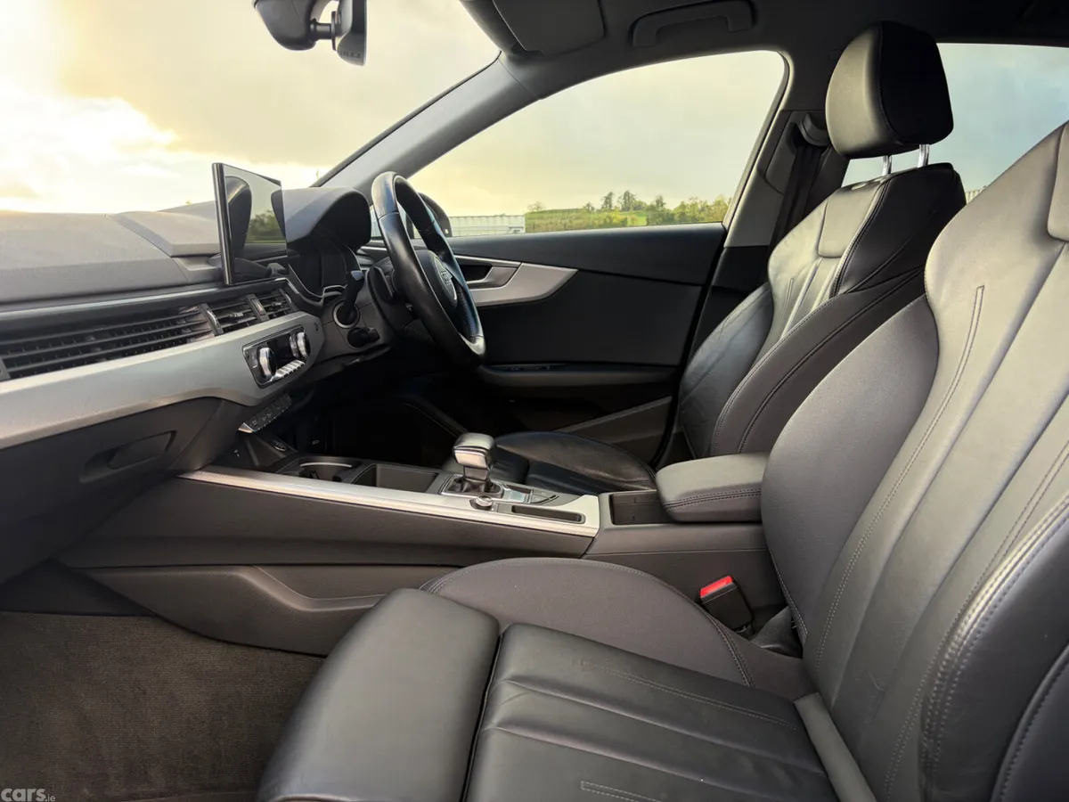Audi A4 Saloon, Diesel, 2019, White