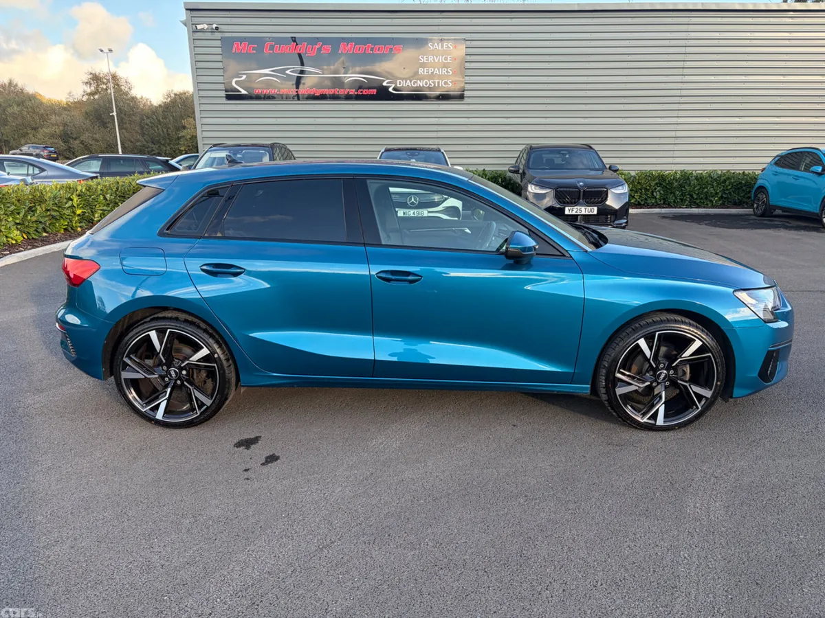 Audi A3 Hatchback, Diesel, 2023, Blue