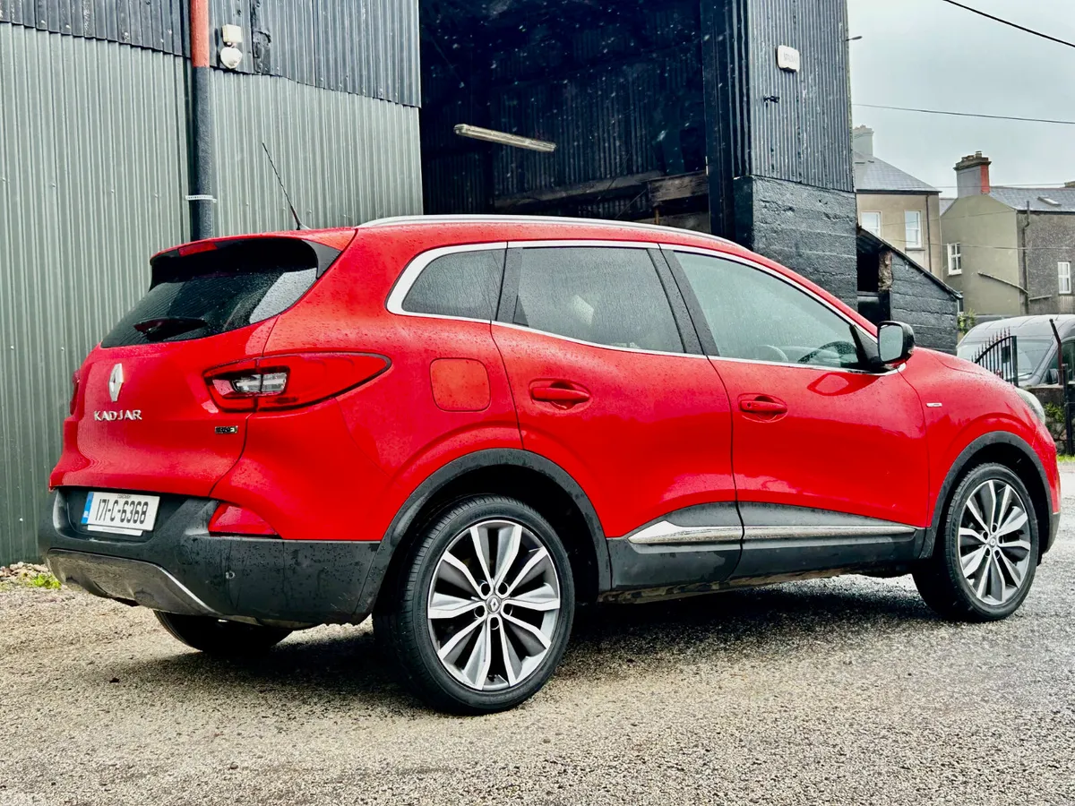 Renault Kadjar SUV, Diesel, 2017, Red