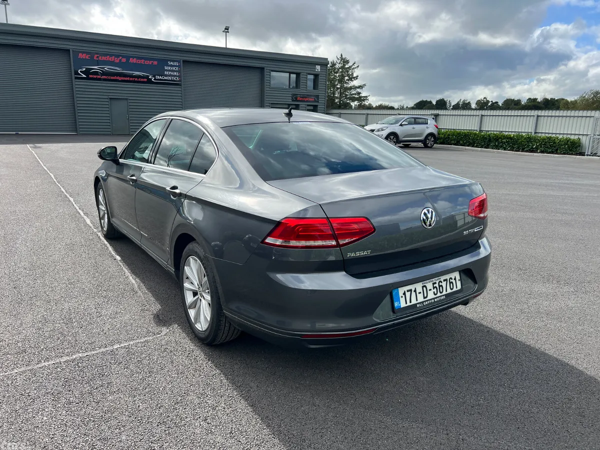 Volkswagen Passat Saloon, Diesel, 2017, Grey