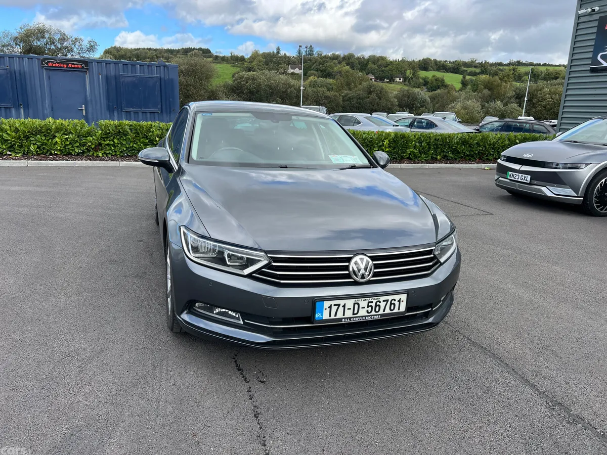 Volkswagen Passat Saloon, Diesel, 2017, Grey