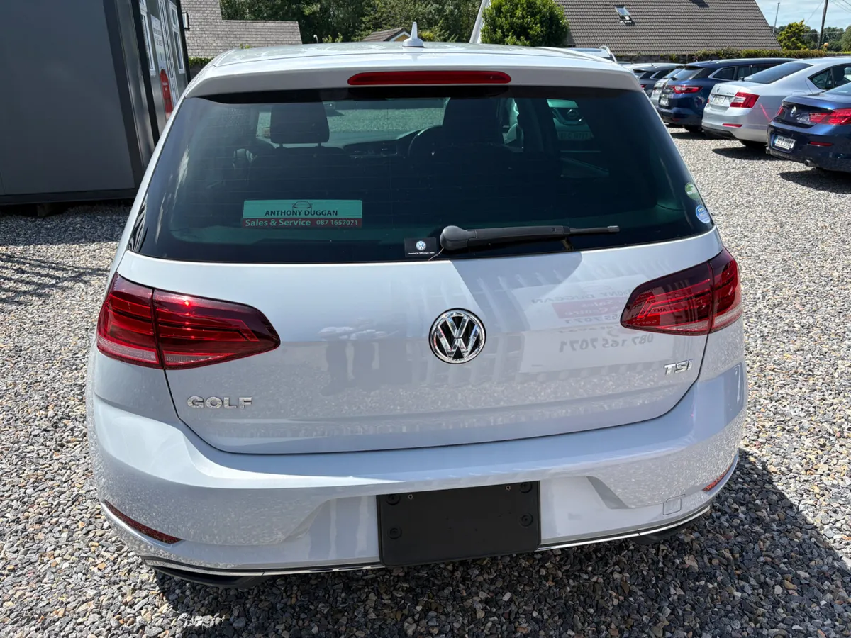 Volkswagen Golf Hatchback, Petrol, 2017, Grey