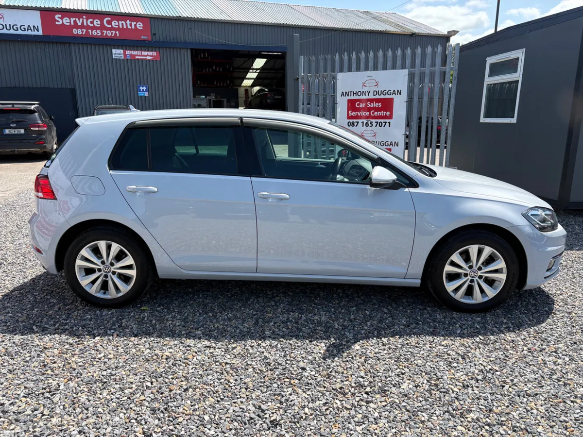 Volkswagen Golf Hatchback, Petrol, 2017, Grey