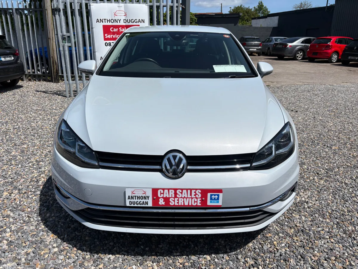 Volkswagen Golf Hatchback, Petrol, 2017, Grey
