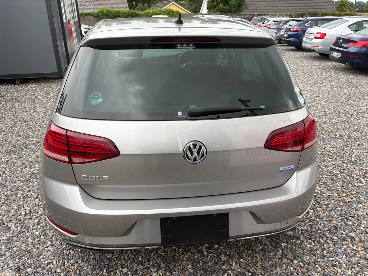 Volkswagen Golf Hatchback, Petrol, 2018, Silver