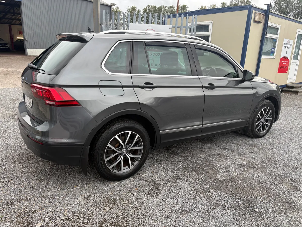 Volkswagen Tiguan SUV, Diesel, 2018, Grey
