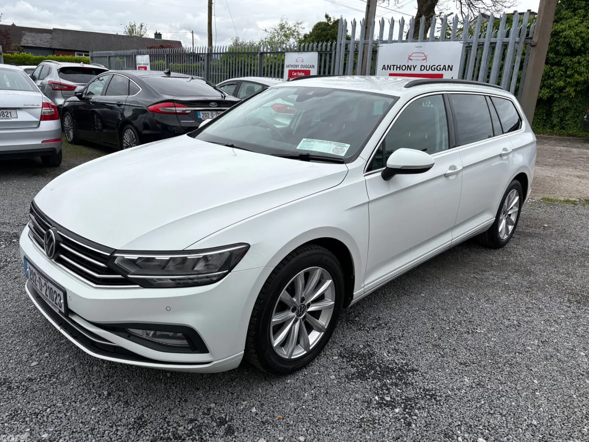 Volkswagen Passat Estate, Diesel, 2020, White