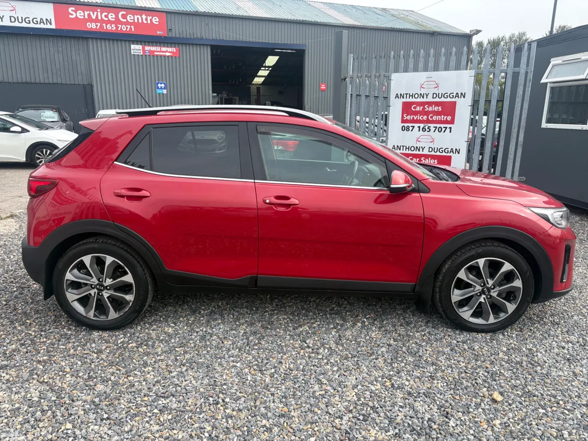 Kia Stonic Hatchback, Diesel, 2018, Red