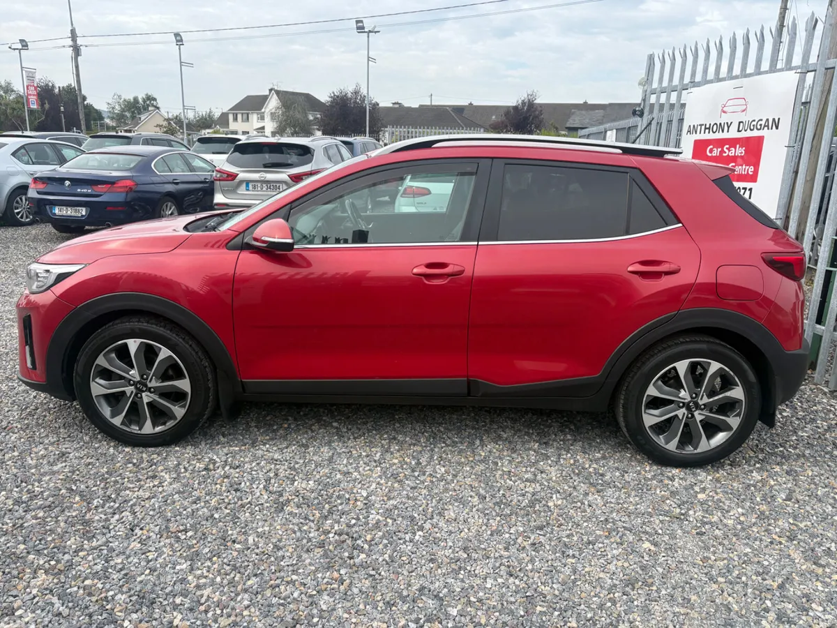 Kia Stonic Hatchback, Diesel, 2018, Red
