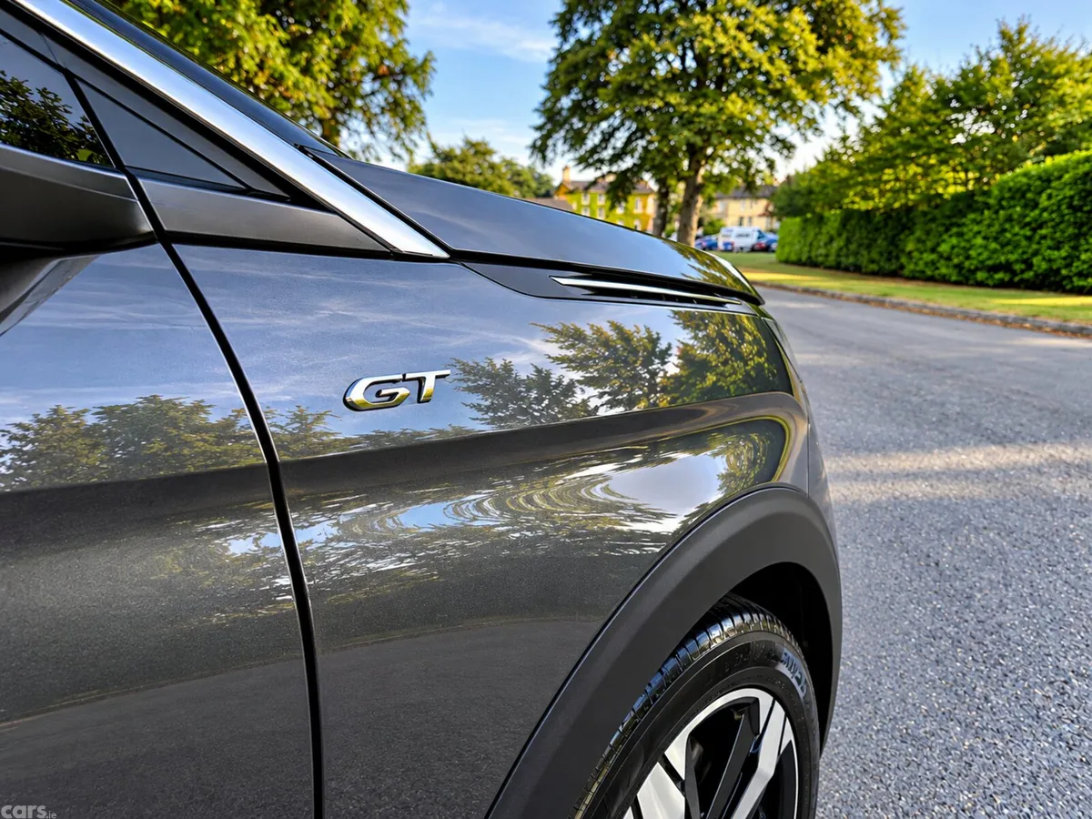Peugeot 3008 MPV, Diesel, 2021, Grey