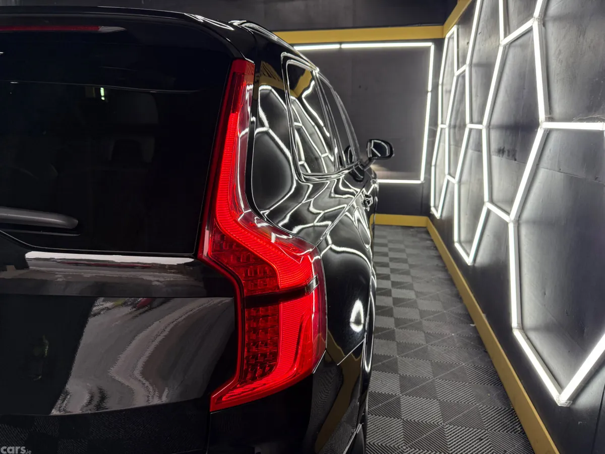Volvo XC90 SUV, Petrol Plug-in Hybrid, 2021, Black