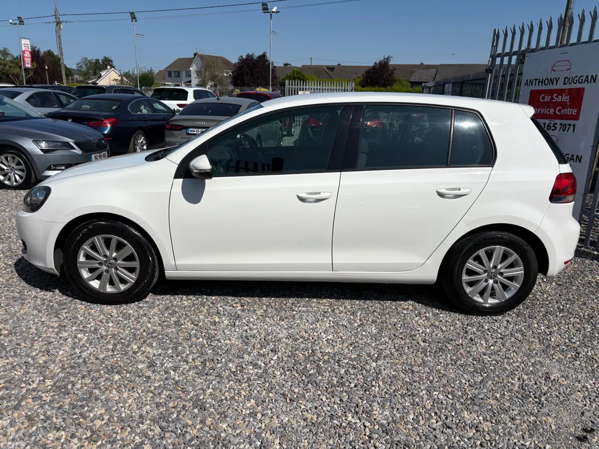 Volkswagen Golf Hatchback, Petrol, 2012, White