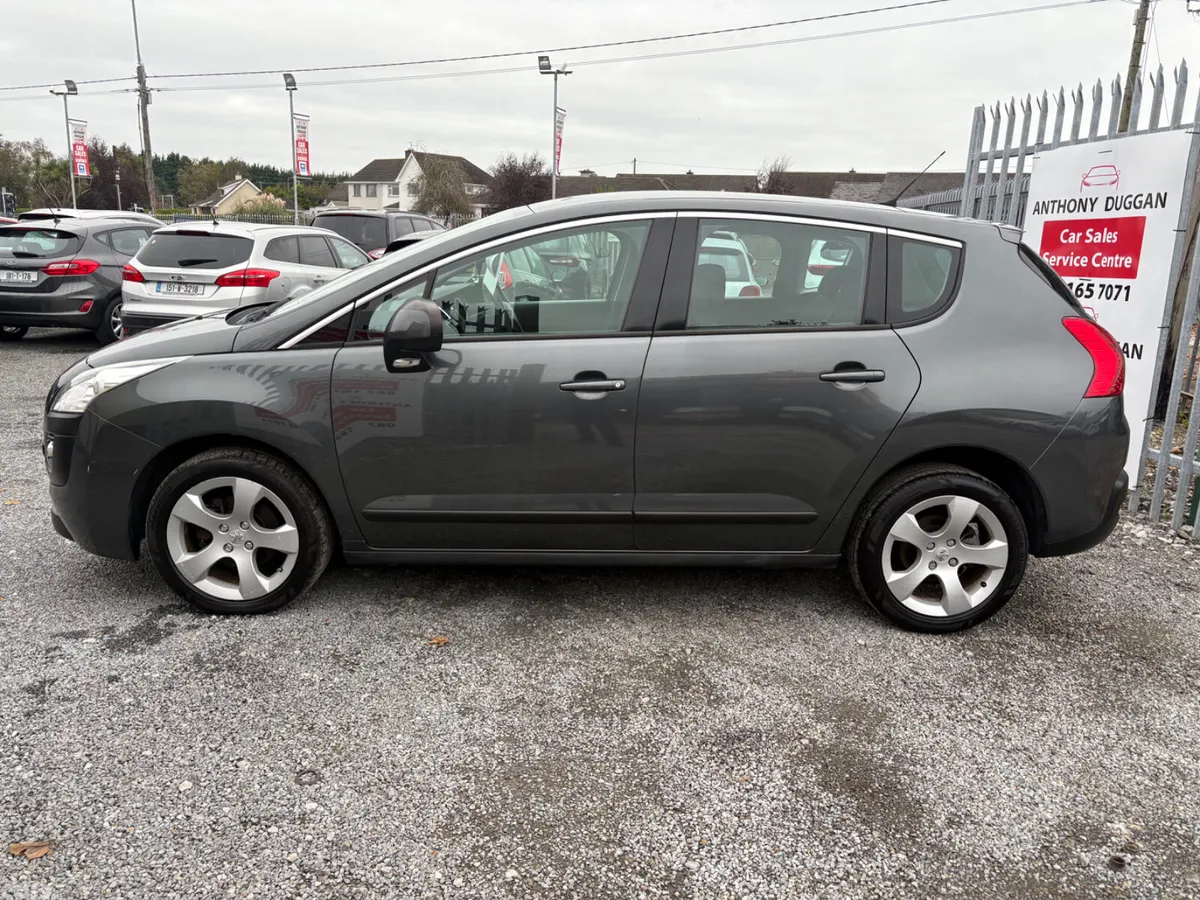 Peugeot 3008 MPV, Diesel, 2013, Grey