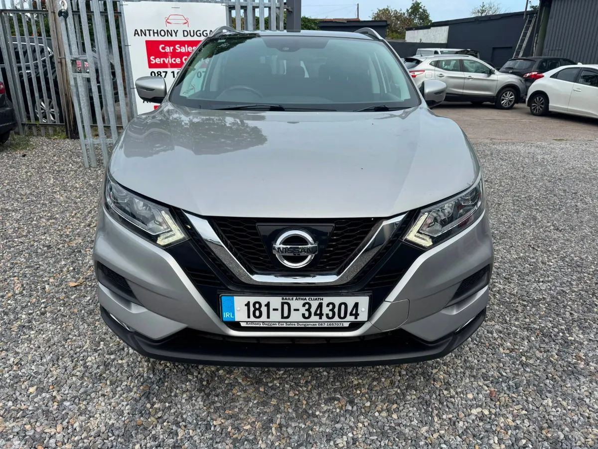 Nissan Qashqai MPV, Petrol, 2018, Grey